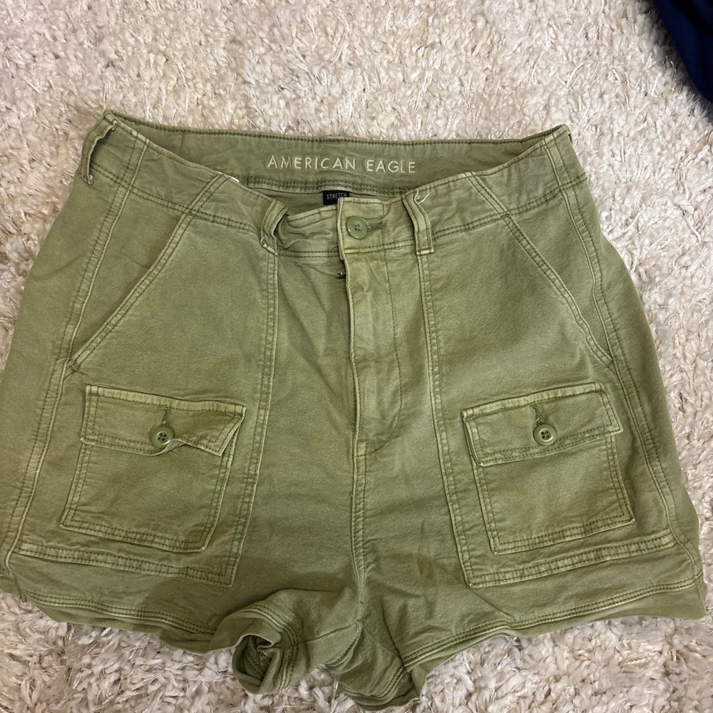 American Eagle Outfitters Olive Cargo Shorts